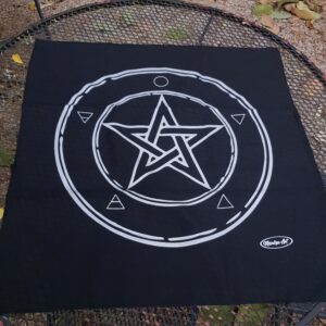 Toalha Wicca Pentagrama Preta - Imagem 1